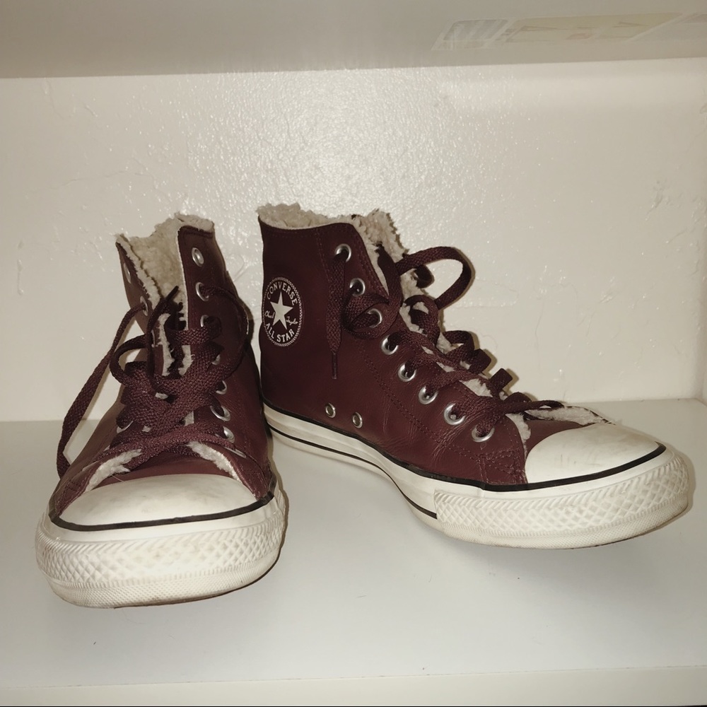 CONVERSE Leather fur-lined hightops
